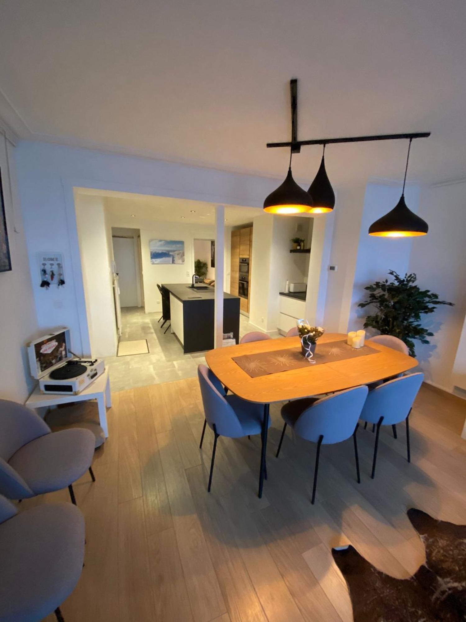 Spacious With Sea View Appartement *